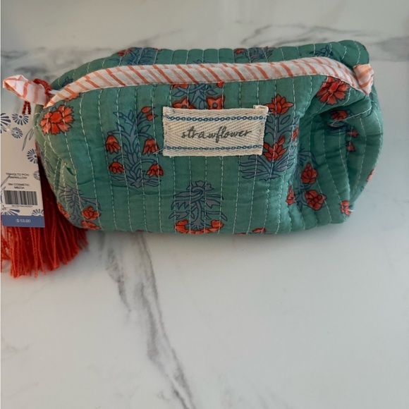 Strawflower Cosmetic Bag size small NWT - Picture 2 of 5
